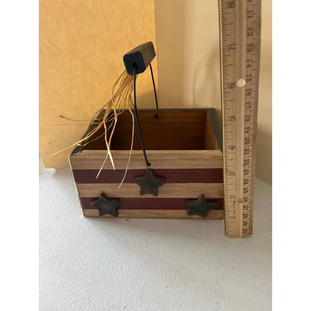 Primitive Americana Wooden Basket Rustic Patriotic Star Stripe Decor Wire Handle